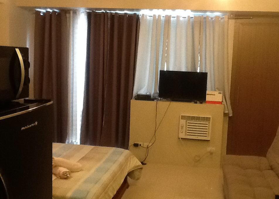Palm Tree Genlex Condo Manila Bagian luar foto