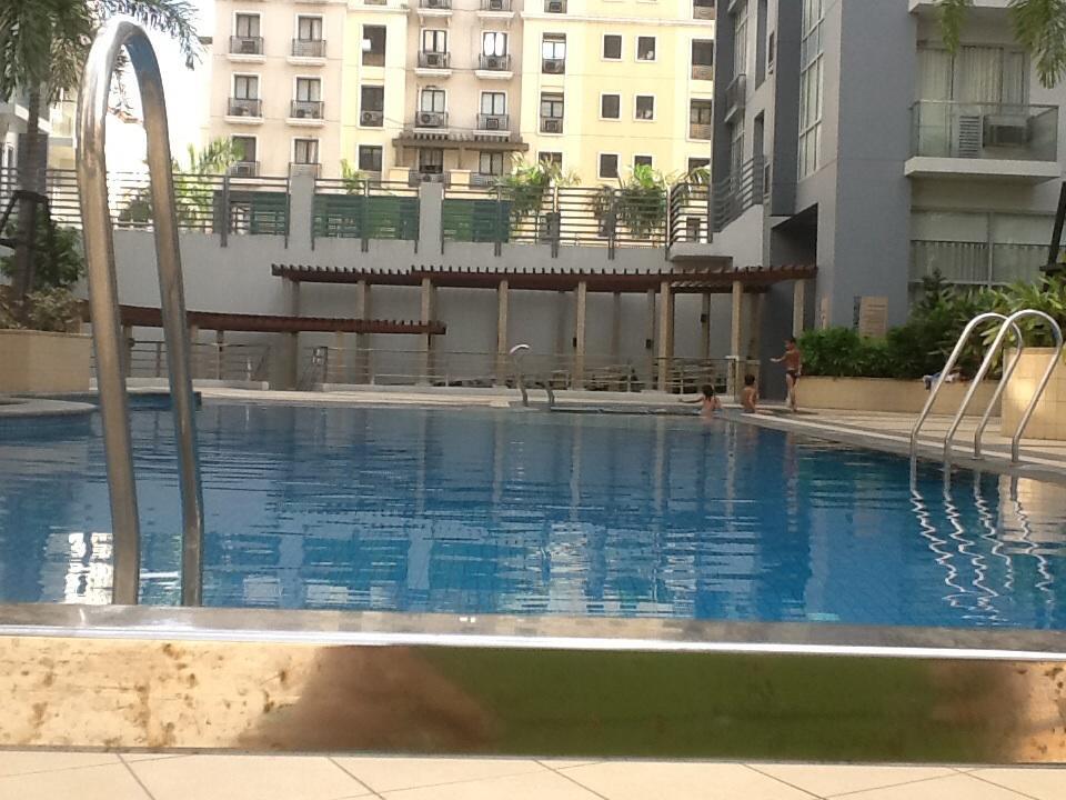 Palm Tree Genlex Condo Manila Bagian luar foto