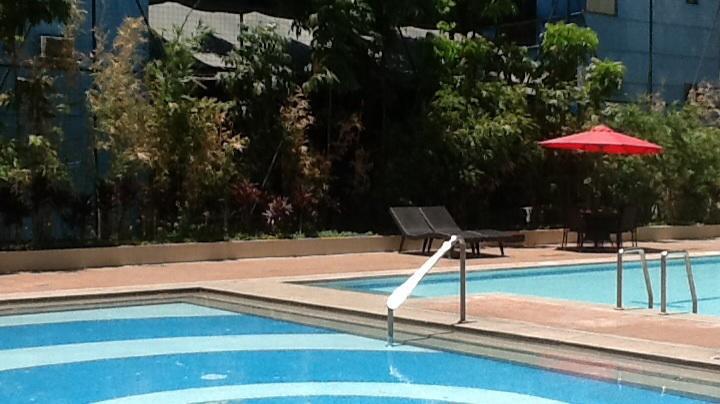 Palm Tree Genlex Condo Manila Bagian luar foto