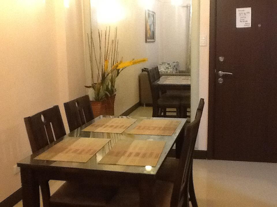 Palm Tree Genlex Condo Manila Bagian luar foto